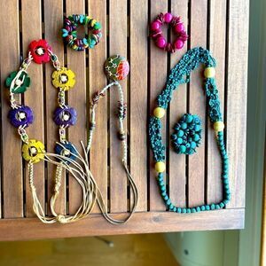 Wood fashion jewelry bundle 